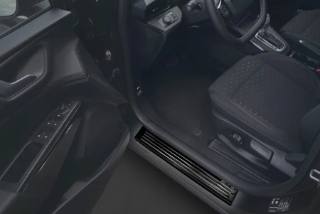 2 26028 Ford PUMA Crossover 2019- NP2L.jpg