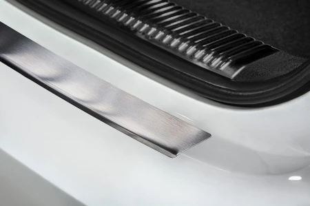 AUDI-A6-C7-KOMBI-Nakladka-listwa-ochronna-na-zderzak-tylny.jpg
