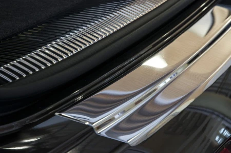 AUDI-Q7-2-Nakladka-listwa-ochronna-na-zderzak-tylny.jpg