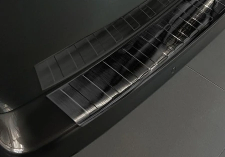 Citroen-SpaceTourer-Czarna-Nakladka-listwa-ochronna-na-zderzak-tylny3.jpg