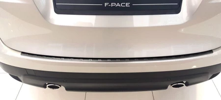 f-pace black2.jpg
