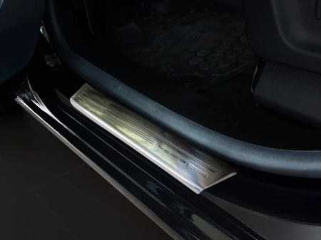 peugeot rifter 1l.jpg