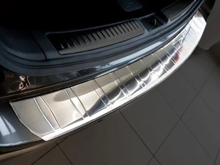 Mazda_6_kombi_3.jpg