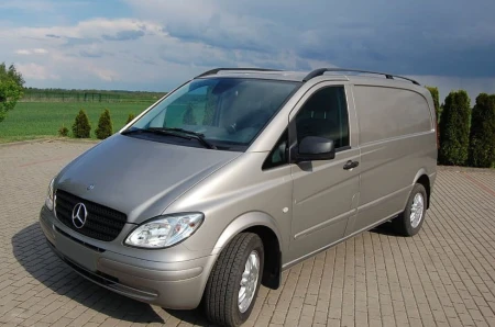 Mercedes-W639-Vito-Viano2.jpg