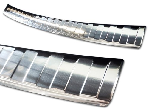 Przejdź do produktu Nakładka na zderzak Opel Insignia B 2017-2022 Liftback