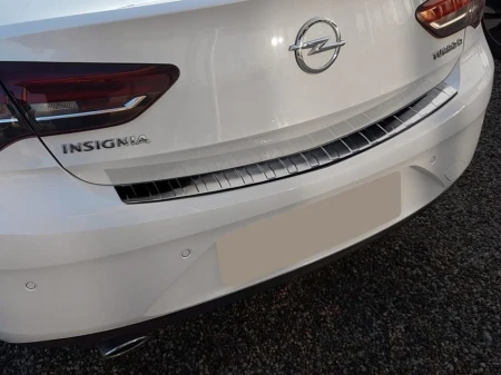 OPEL-INSIGNIA-B-GRAND-SPORT-czarna2.jpg