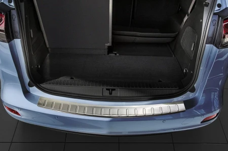 Opel-Zafira-C-Tourer-1.jpg