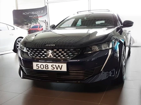 Peugeot-508-2-Kombi-Stal4.jpg