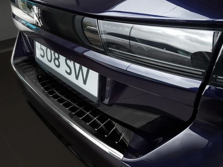 Peugeot-508-2-Kombi-Stal-czarna4.jpg