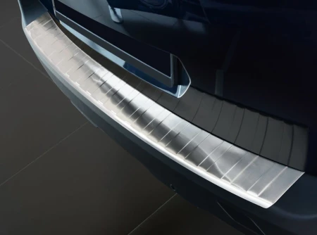 Peugeot-5008-II-Nakladka2.jpg