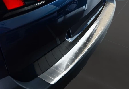 Peugeot-5008-II-Nakladka4.jpg