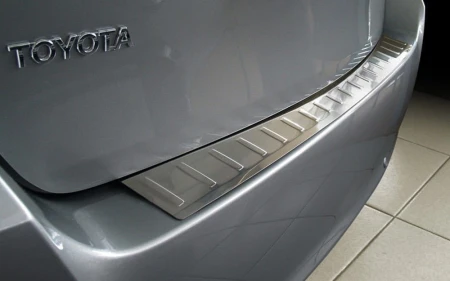 Toyota-Verso-Nakladka1.jpg
