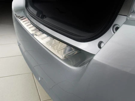 Toyota-Verso-Nakladka3.jpg