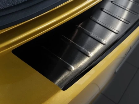 Volkswagen-Golf-7-Czarna3.jpg
