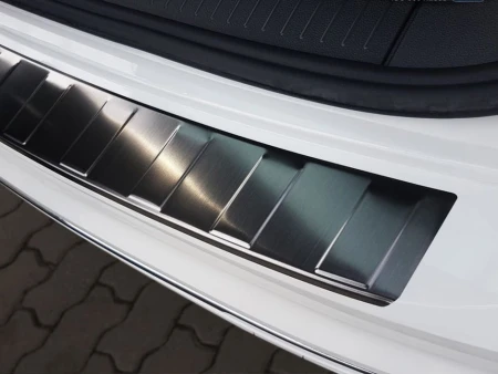Volkswagen-Tiguan-2-Czarna2.jpg