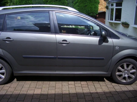 corolla verso1.jpg