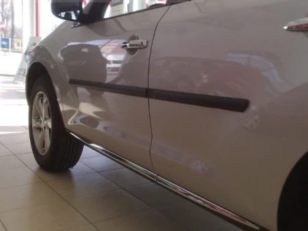 listwy-boczne-nissan-murano1.jpg