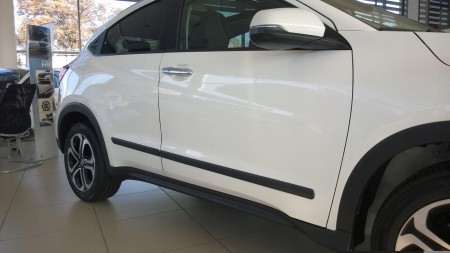 honda hrv3.jpg