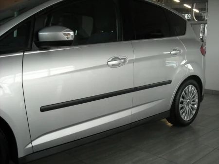 c-max2.jpg