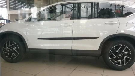 cr-v4.jpg