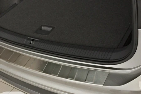 tiguan mat2.jpg