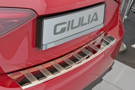 giulia satin1.jpg