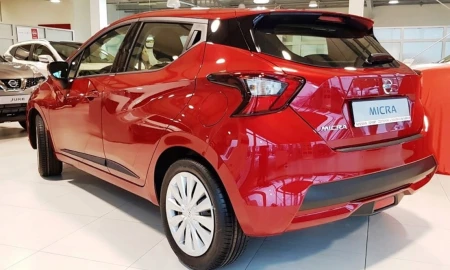 Nissan Micra k14 5d 2017 - Listwy boczne2.jpg