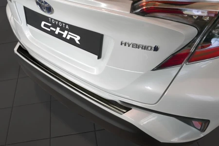 Toyota-CH-R-czarna1.jpg