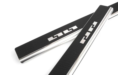 carbon listwa.jpg