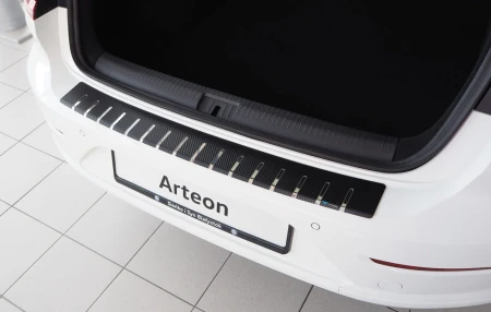 kryt-na-prah-patych-dveri-volkswagen-arteon-od-roku-2017-karbon-alu-frost-30-5578-3.jpg