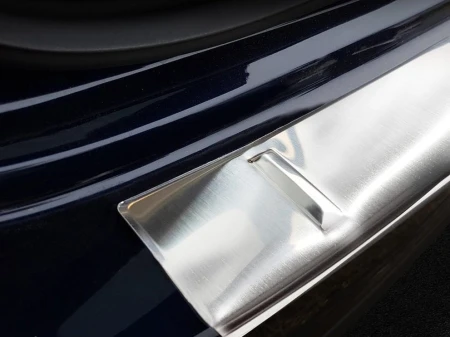 Mercedes-GLE-2-W167-Stal2.jpg
