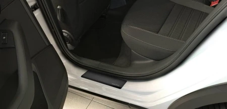 nolineblack2 (2).jpg