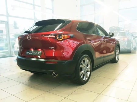 MAZDA-CX-30-Stal5.jpg