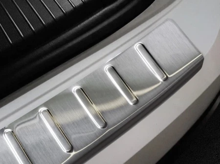 Volkswagen-Touareg-3-stal2.jpg