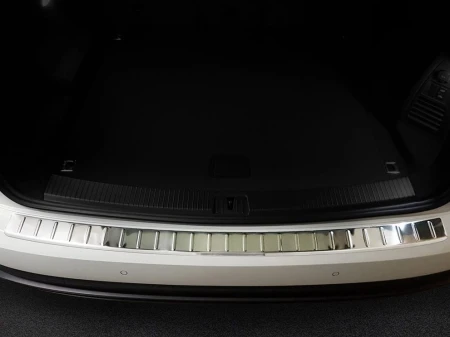 Volkswagen-Touareg-3-stal3.jpg