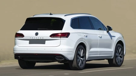 Volkswagen-Touareg-3-stal5.jpg