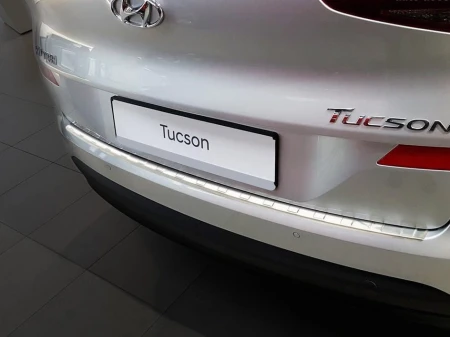 HYUNDAI-TUCSON-3-Stal4.jpg