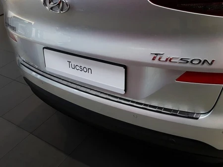 HYUNDAI-TUCSON-3-Czarna4.jpg