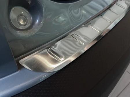 2 35481 ford kuga iii 2019-2l.jpg