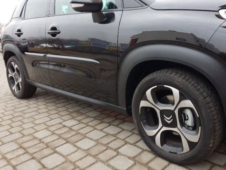 listwy-boczne-citroen-c3-aircross2.jpg
