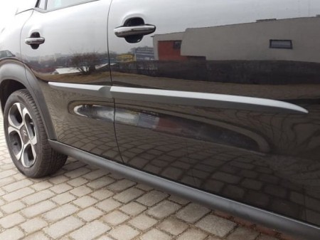 listwy-boczne-citroen-c3-aircross3.jpg