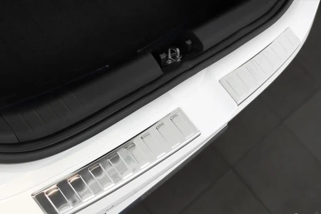 2 35634 HYUNDAI I20 III 2020- LB2L.jpg