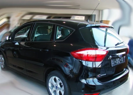 c-max2.jpg