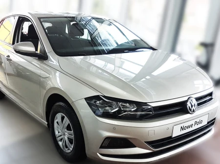 2 45033 VW Polo AL.jpg