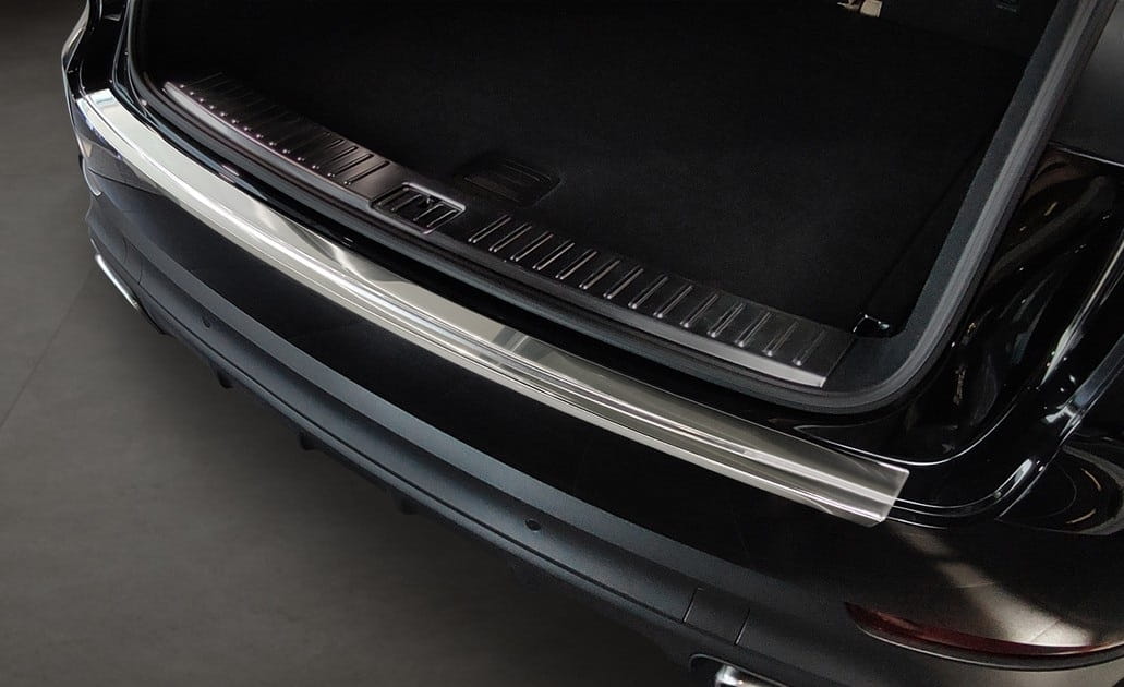 pol_pl_Nakladka-na-zderzak-tylny-do-Porsche-Cayenne-3-Stal-2363_8.jpg