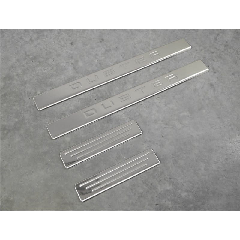 nakladki-progowe-dacia-duster-2010 (4).jpg