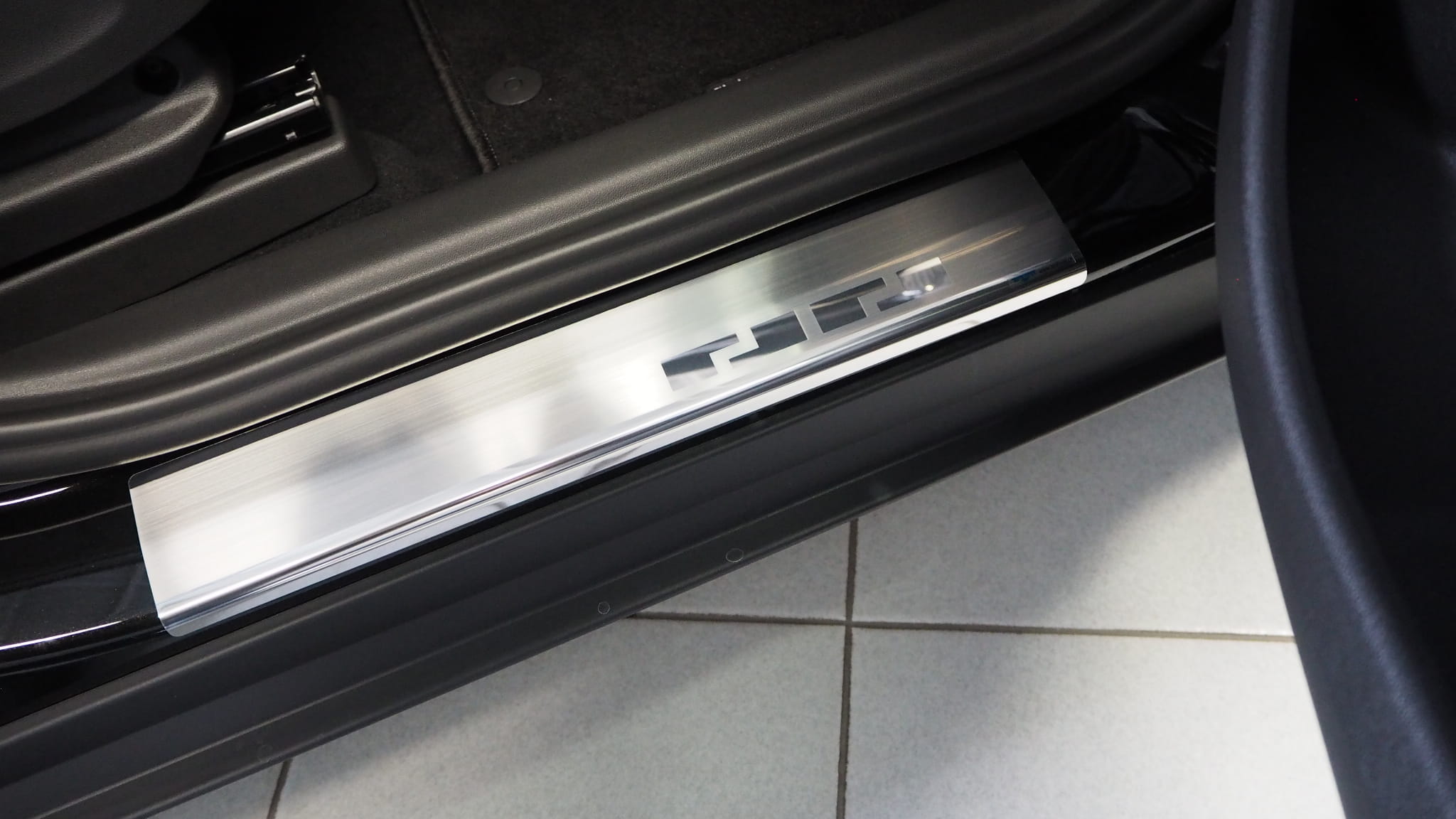 Opel_Crossland_X_08-0936-01.JPG