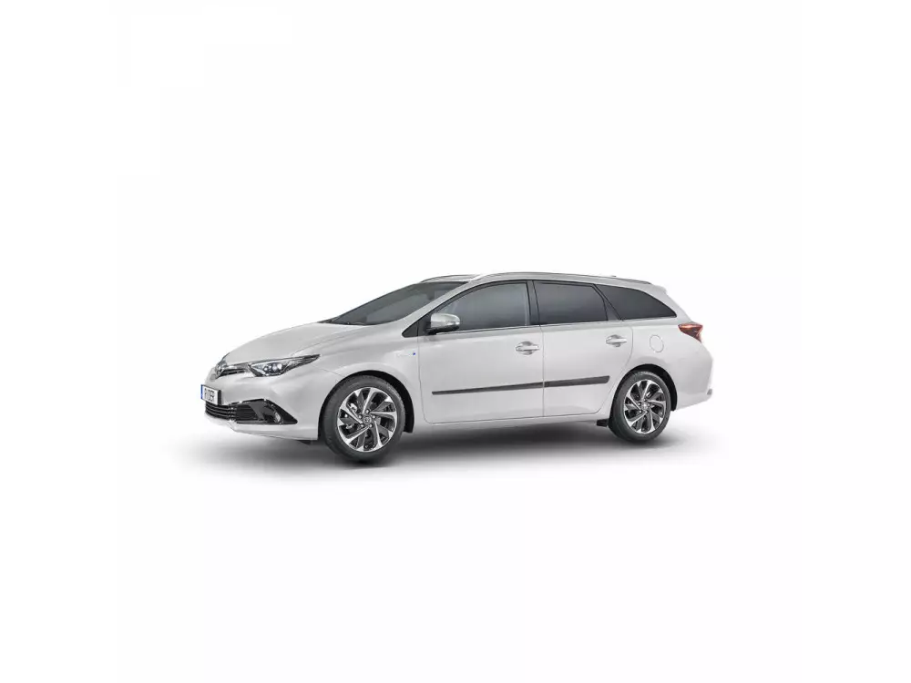 toyota-auris-wagon-listwy-boczne.webp