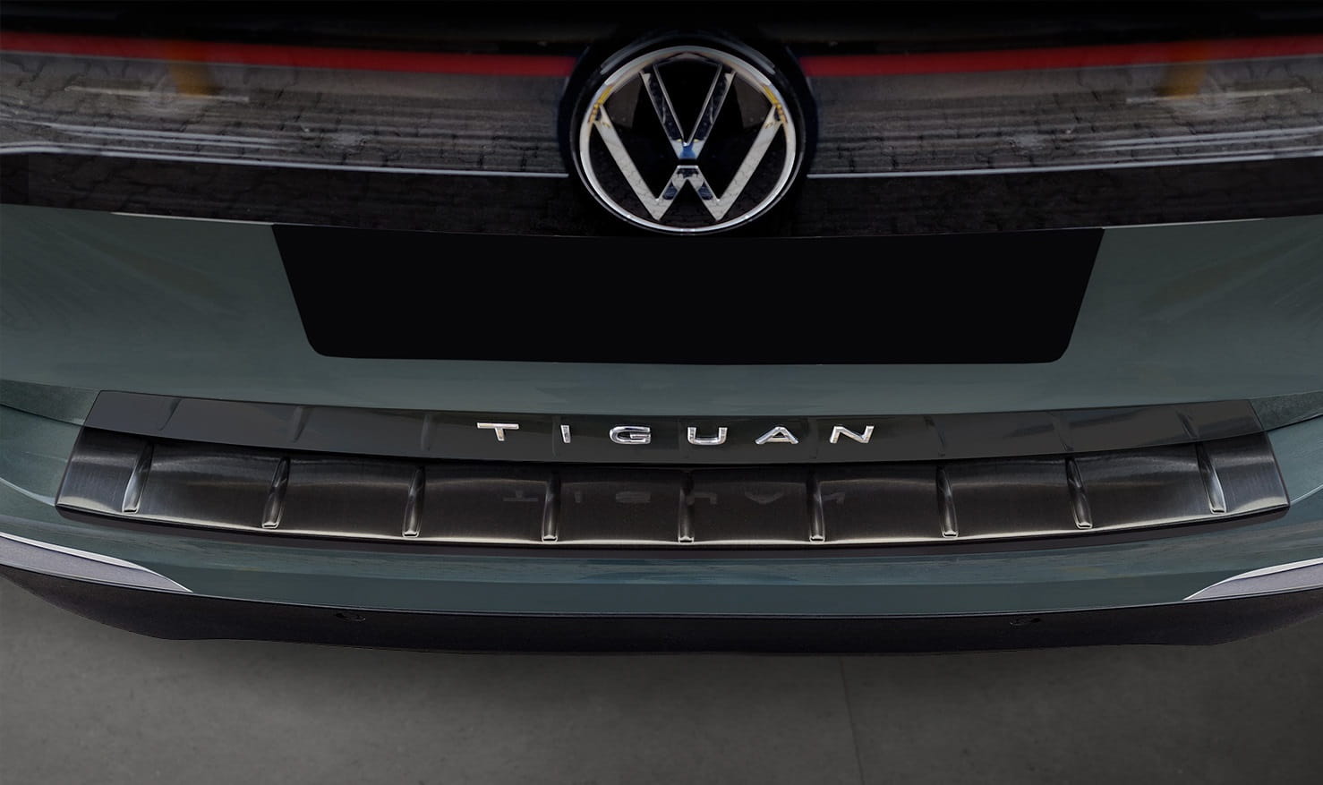 2 45305 VOLKSWAGEN TIGUAN III 2024- LB2L.jpg