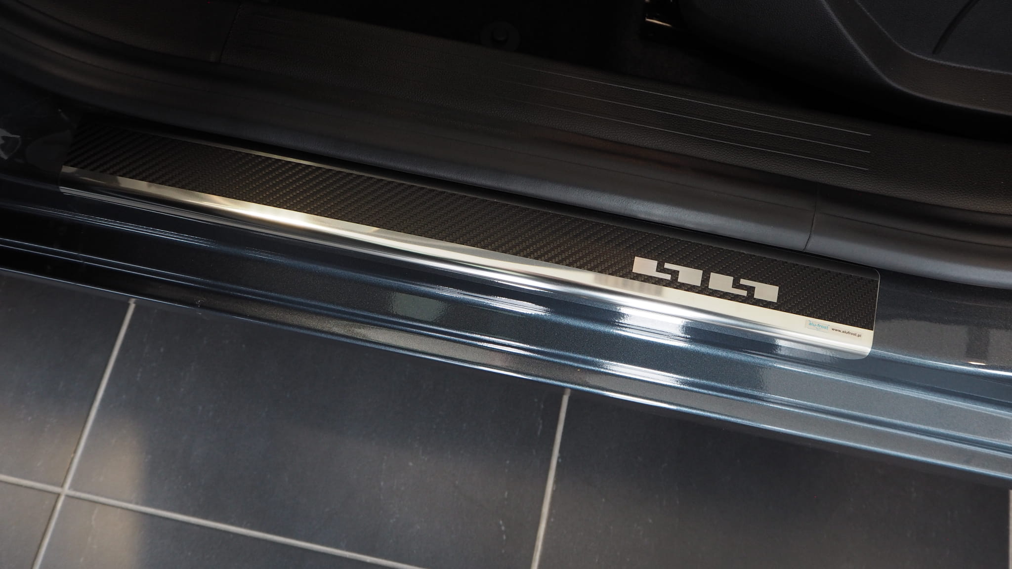 Renault Clio V 5D_29-1392_przód.JPG